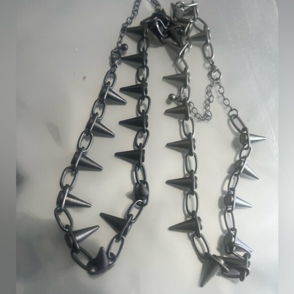 Two Edgy Spike Chain choker Necklace one silver looking and one dark tone - Picture 2 of 3